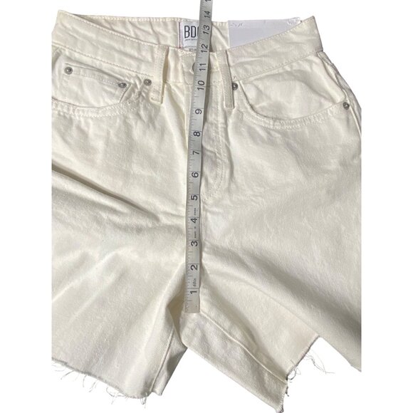 BDG Womens 90s White Denim Shorts High-Waisted 5-Pocket Distressed Style Button - Picture 9 of 10